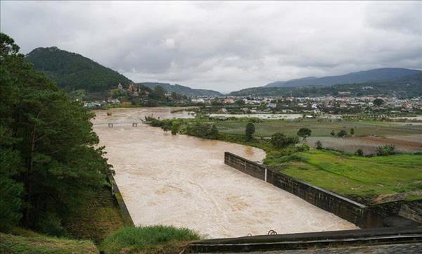 LÃNH ĐẠO THỦY ĐIỆN ĐA NHIM KHẲNG ĐỊNH XẢ ĐIỀU TIẾT HỒ ĐƠN DƯƠNG ĐÚNG QUY ĐỊNH
