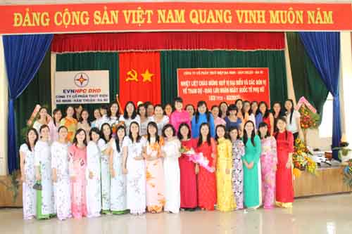 Những bông hoa của ngày hội